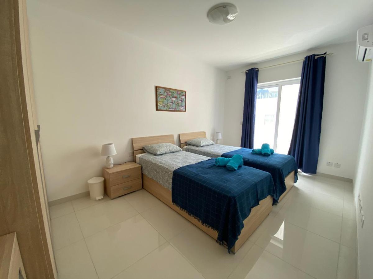 Sunshine Apartments Mellieha - Modern Three Bedroom Apartment - Apt No 2 Kültér fotó