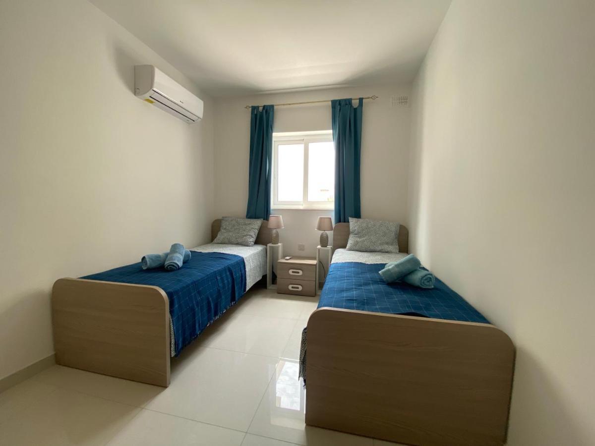 Sunshine Apartments Mellieha - Modern Three Bedroom Apartment - Apt No 2 Kültér fotó